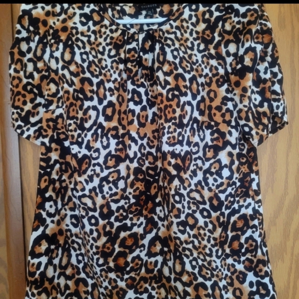Talbots Brown Leopard Notch Neck Puff Short Sleeve Top: NWOT: SZ Small